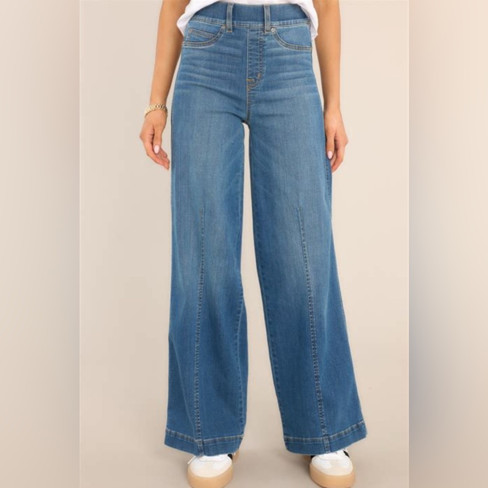 SPANX Seamed-Front Wide-Leg Jeans